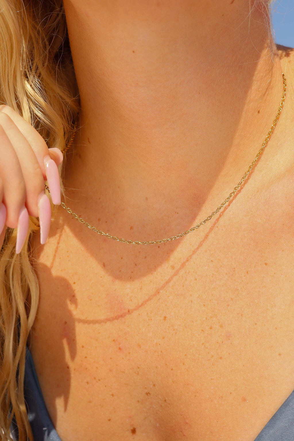 Soie — Collier Chaîne Fine